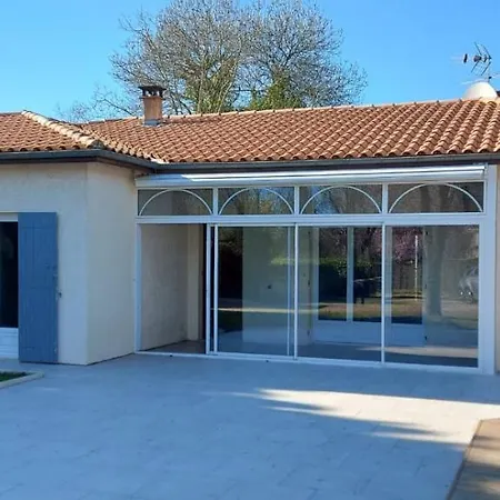 Maison Bleue Holiday home *